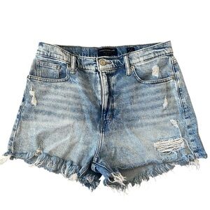 Lucky Brand Mom High Rise Jean Shorts 8/29